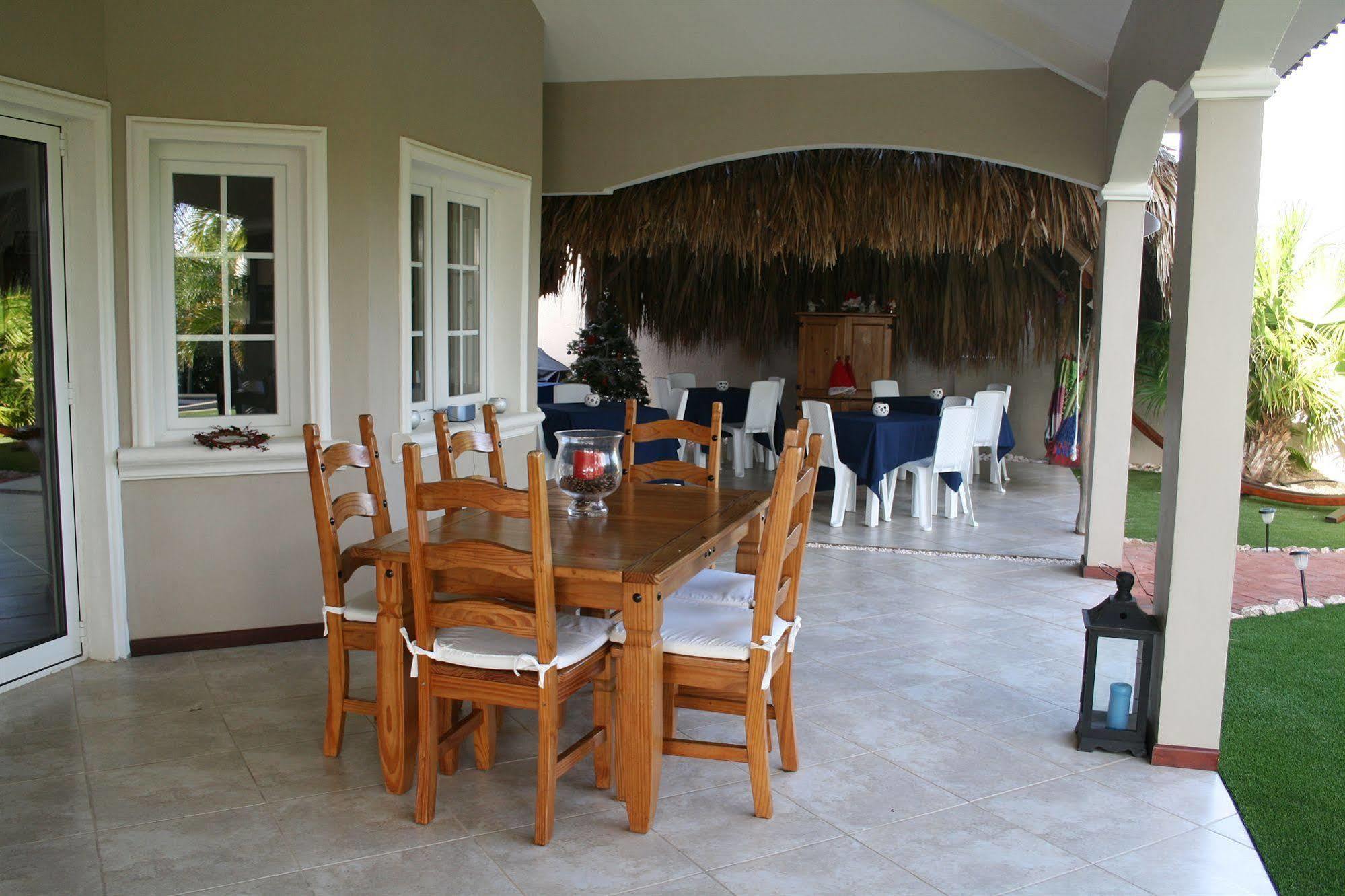 Hibiscus Beach House Jan Thiel Εξωτερικό φωτογραφία